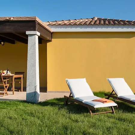 Villas 3 Villa *